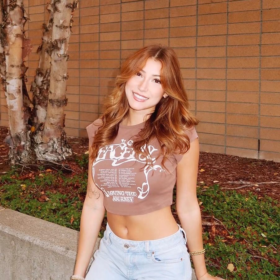 haileyduquette — TikTok profile portrait